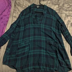 Black and green flannel dress